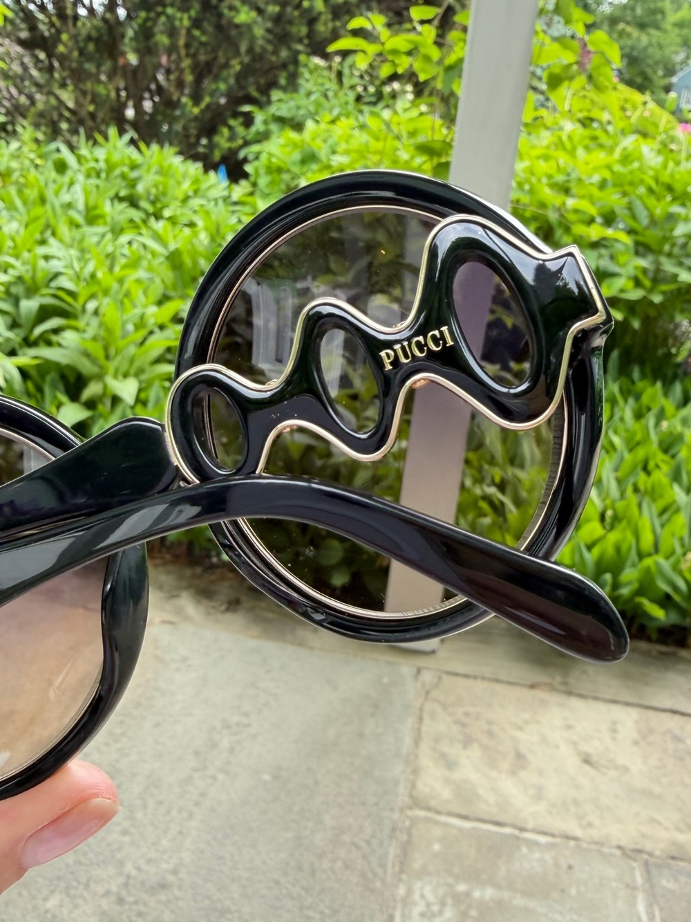 Emilio Pucci Round Black Sunglasses with Gradient Lenses - Picture 9 of 9